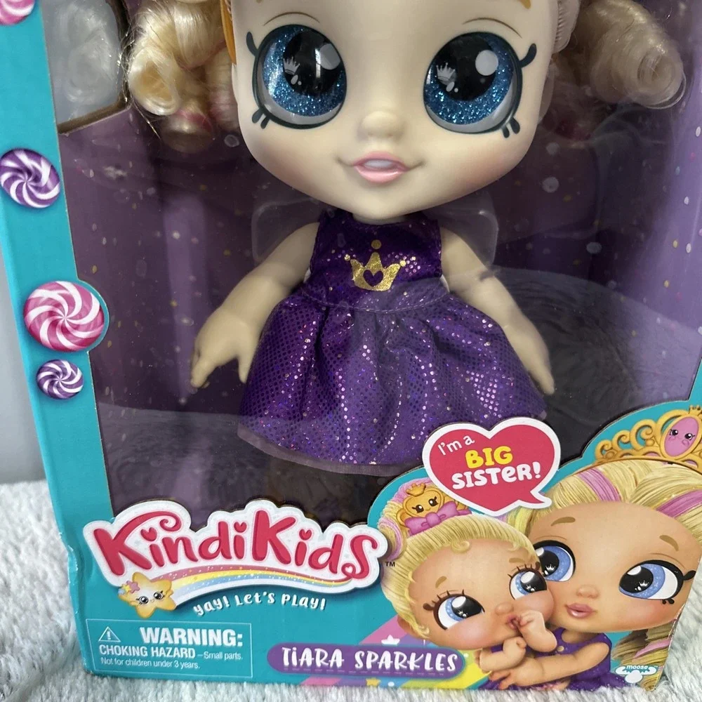 Shopkins Kindi Kids‎ vinyl doll Royal candy scented NIB Tiara Sparkles